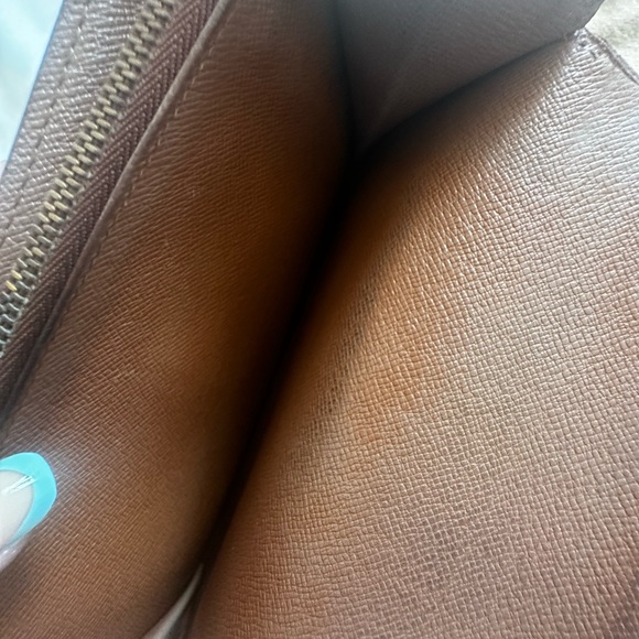 Authentic Louis Vuitton Wallet - Picture 7 of 12